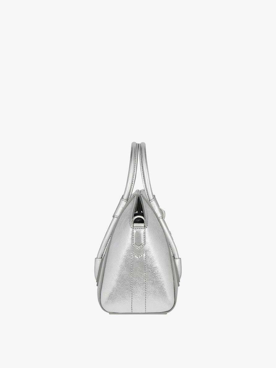 Donne Givenchy Borse Mini E Micro | Borsa Mini Antigona Lock In Pelle Metallizzata Grigio Argentato